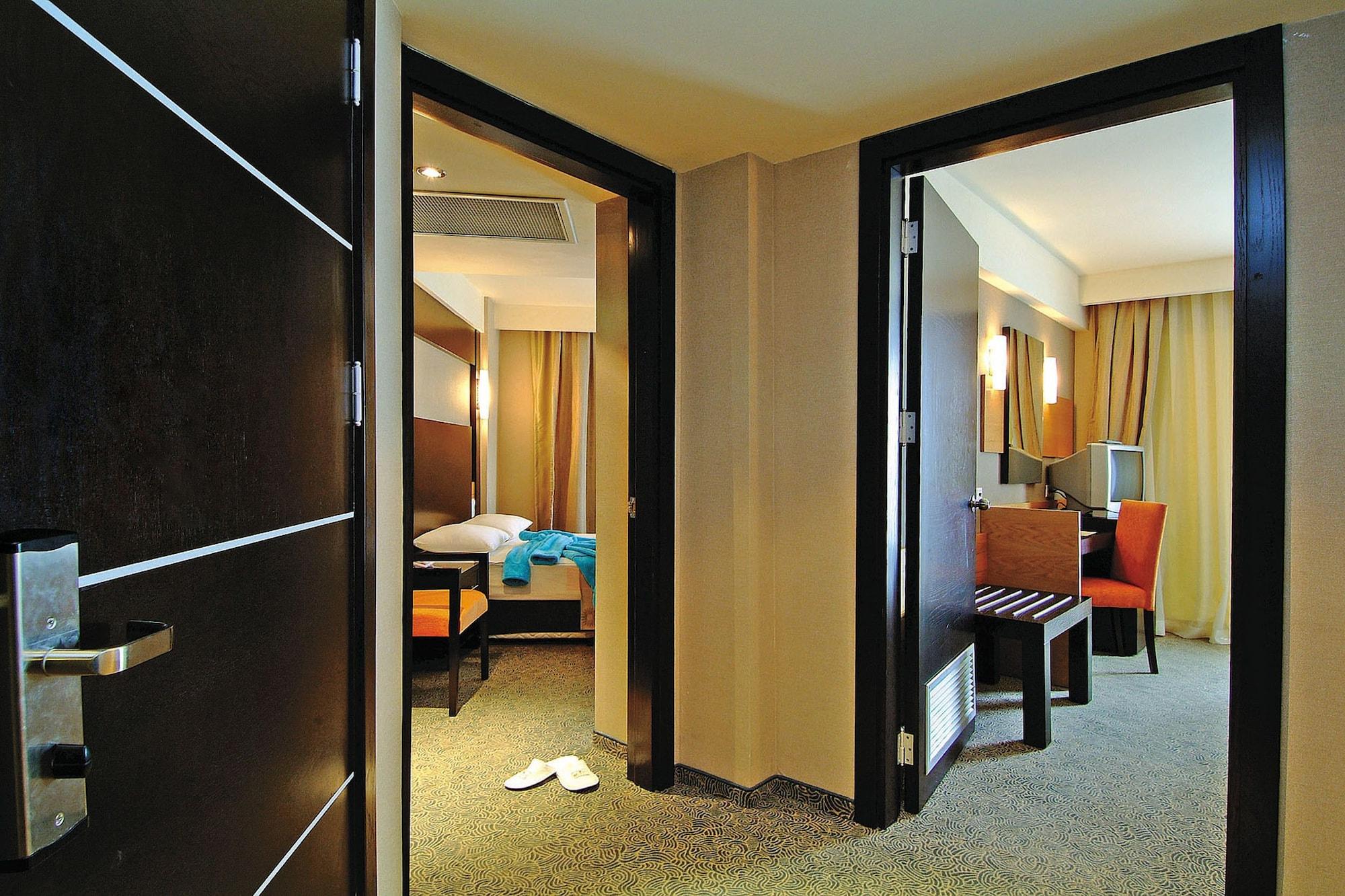 Mc Arancia Resort Hotel ألانيا المظهر الخارجي الصورة